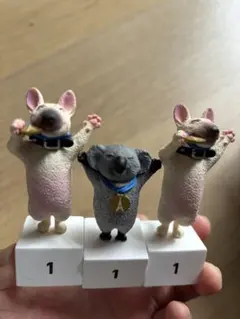 Item thumbnail for item 2332eb8d-7d8b-45d6-b1b3-8f7c149826c0