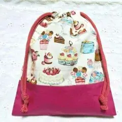 ハンドメイド、スイーツ柄の給食袋、巾着袋、コップ入れ、切り替えピンク