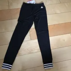 アディダス　スパッツ　未使用品
