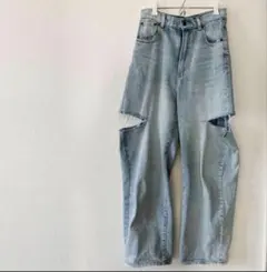 カットアウトデザイン デニムパンツ ライトブルー