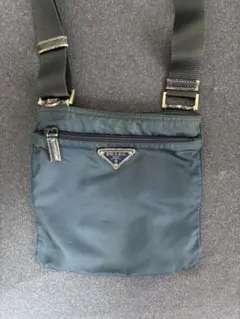 PRADA ナイロン ショルダーバッグのサムネイル