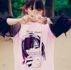 大森靖子 峯田和伸イラスト Tシャツ Re: Re: Love ピンク Lサイズのサムネイル