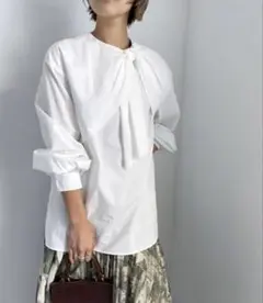 AMERI TWIST TIE BLOUSE ボウタイ シャツ 白のサムネイル