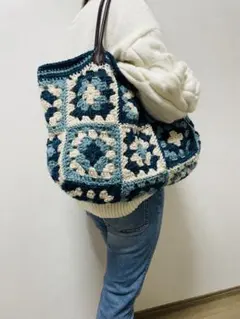 ハンドメイド　モチーフ編み　バッグ