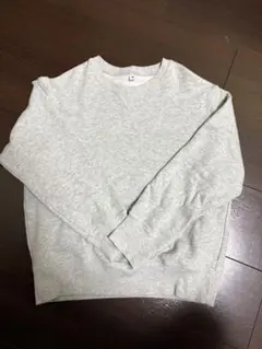 UNIQLO グレー トレーナー 140サイズ