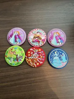 ディズニー　刺繍　缶バッチ