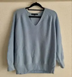 23区 ウールカシミヤニット　Vネック スカイブルー系