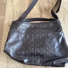 COACH エンボス加工ショルダーバッグ ダークブラウン