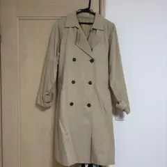 GU トレンチコート