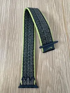 Apple純正NIKEスポーツループ45mm/46mm使用可能です。
