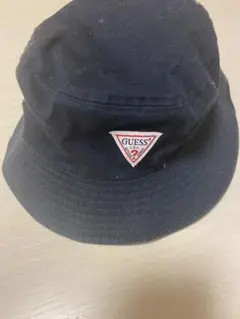 バケットハット 帽子　guess ゲス