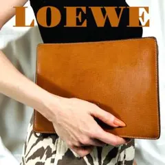 LOEWE ロエベ　アナグラム　ブラウンレザー クラッチバッグ