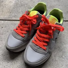 【極美品】SUN 68 △× ロゴスニーカー　グレー／イエロー