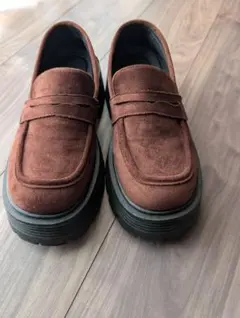 厚底　ローファー　スウェード　スニーカー