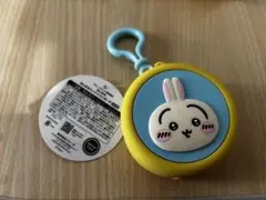 ちいかわ　まんまるミニシリコンポーチとアクスタセット