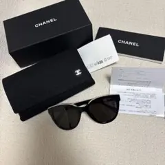 最終値下 2025 CHANEL ブラックサングラス チェーン付き - メルカリ