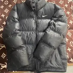 Nike ブラック ダウンジャケットリバーシブル