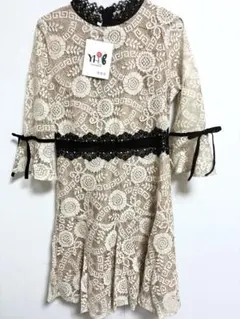 花柄 ミニワンピース