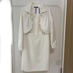 セレモニースーツ　フォーマルスーツ　スカートセットアップ