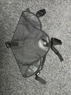 Item thumbnail for item 19a0b91d-27aa-4e9b-a178-df1fd3bfcd2a