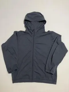 【THE CASUAL】ドライアクティブハイネックジップパーカー