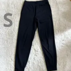 UNIQLO ウルトラストレッチアクティブジョガーパンツ　S
