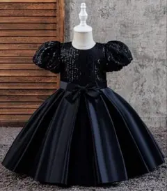 新品同様♡1度着用♡ブラック フリル袖キラキラドレス♡クリスマスパーティ発表会
