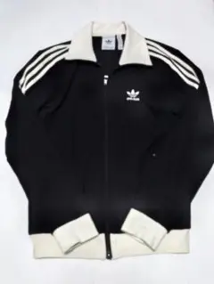 adidas トラックジャケット Sサイズ