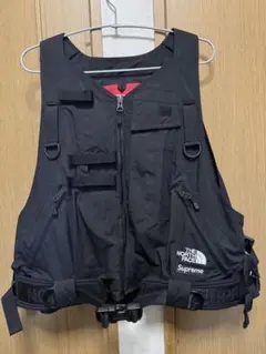 supreme thenorthface RTG ベストのサムネイル