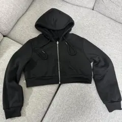 まとめ買い割引！ SHEIN クロップド丈 ジップパーカー 블랙