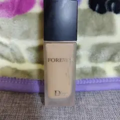 ディオールスキン　フォーエヴァーフルイドマット 1N