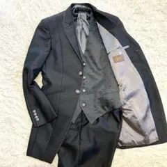 上質タキシード 3ピース ベスト　ネクタイ　ラメ　銀ボタン　日本製　4点セット