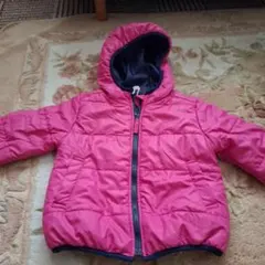 フード付きピンク中綿コート