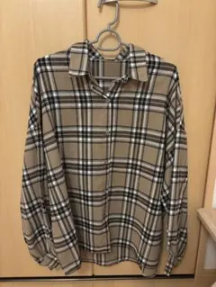チェック柄シャツ
