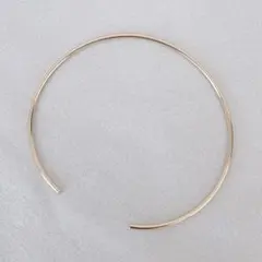 【値下】【新品】細身チョーカー　ネックカフ　カーブライン　ゴールド　韓国