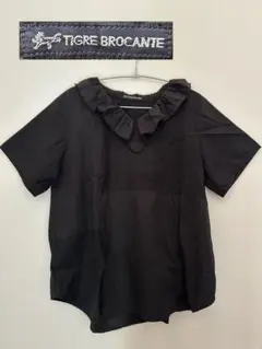 TIGRE BROCANTE フリル半袖ブラウス ブラックのサムネイル
