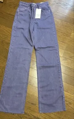 ZARA 新品未使用。タグ付き　ワイドレッグジーンズ