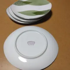 NARUMI 葉の模様 ケーキ皿 4枚セット