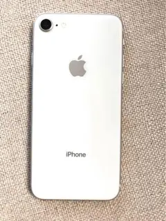 超美品! Apple iPhone8 64GB シルバー　au版　SIMフリー