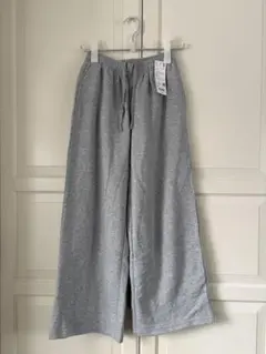新品タグ付き！UNIQLO ユニクロ グレー スウェットワイドパンツ XSサイズ