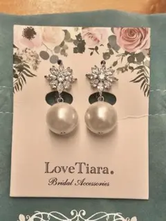 LoveTiara パールフラワーイヤリング