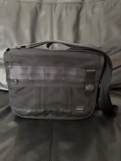 PORTER ショルダーバッグ メッセンジャーバッグブラックのサムネイル