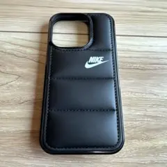 iPhone15 Pro用 スマホケース（ダウン素材）