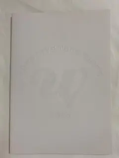 NEWS LIVE TOUR WHITE パンフレット