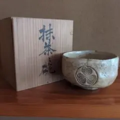 Item thumbnail for item 164282ee-c8af-45fb-8f76-5413eb941b38