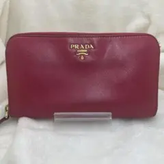 PRADA 長財布 キルティング レッド 箱 ギャランティーカード付き