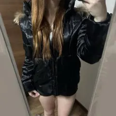 ファー付き黒ショートダウンジャケット