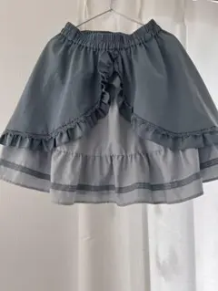 axes femme アクシーズ フリル付きグレー フレアスカート