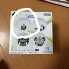 一番くじ　ワンピース　E賞セラフィム ミニフィギュア　Sスネーク