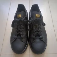 adidas スタンスミス
